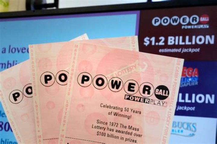 84 Year Old Florida Woman Finally Claims Last Month's $590 Million Powerball Jackpot
