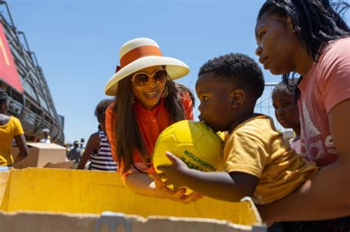 Buffett's Foundation Donating $90 Million Supporting Women Of Color