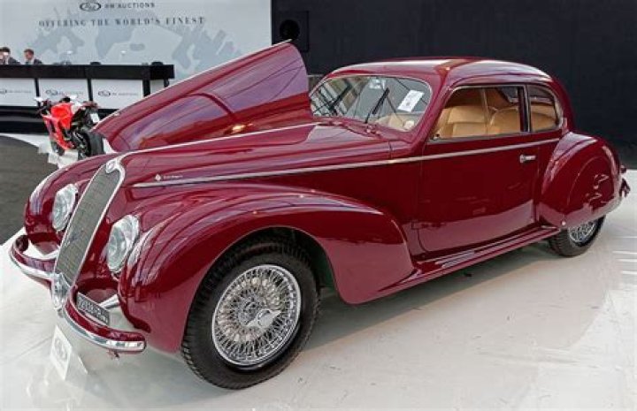 How Did Benito Mussolini's 1939 Alfa Romeo End Up In A Barn In New York?